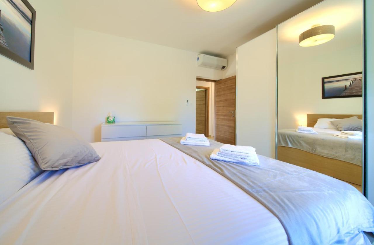 Tramonto Apartment Krk Town Exterior photo
